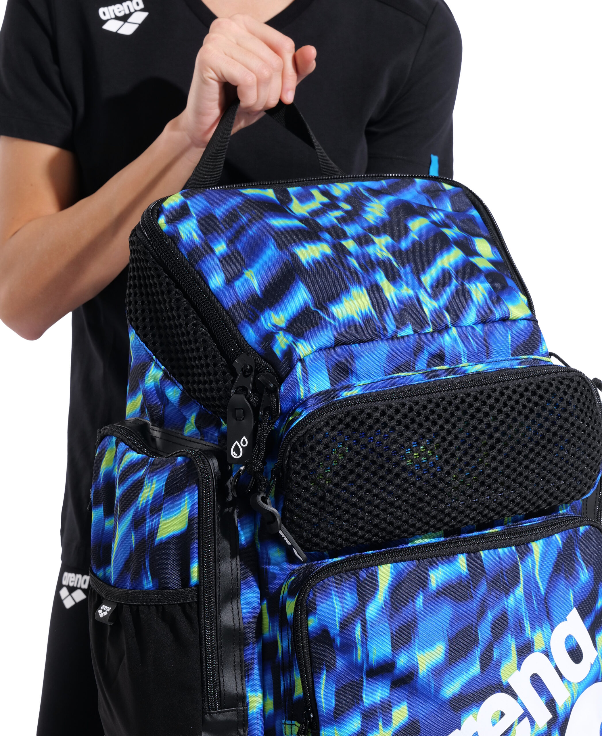 ARENA ONE GO BACKPACK 45L STAMPATO - AQUA GLEAM - NOVITA' - EDIZIONE LIMITATA - PROMOZIONE 15% RISPARMI € 12,00 - immagine 2